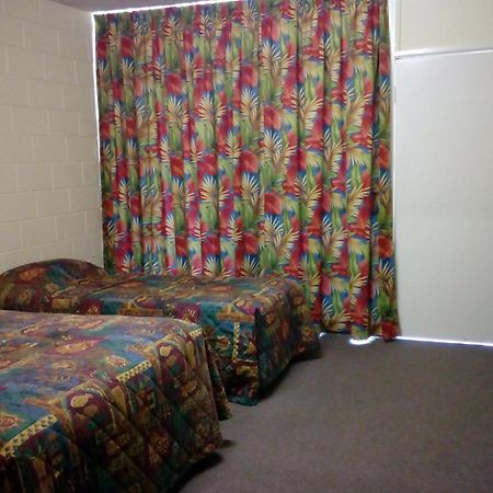 The Islands Inn Motel エアリービーチ エクステリア 写真